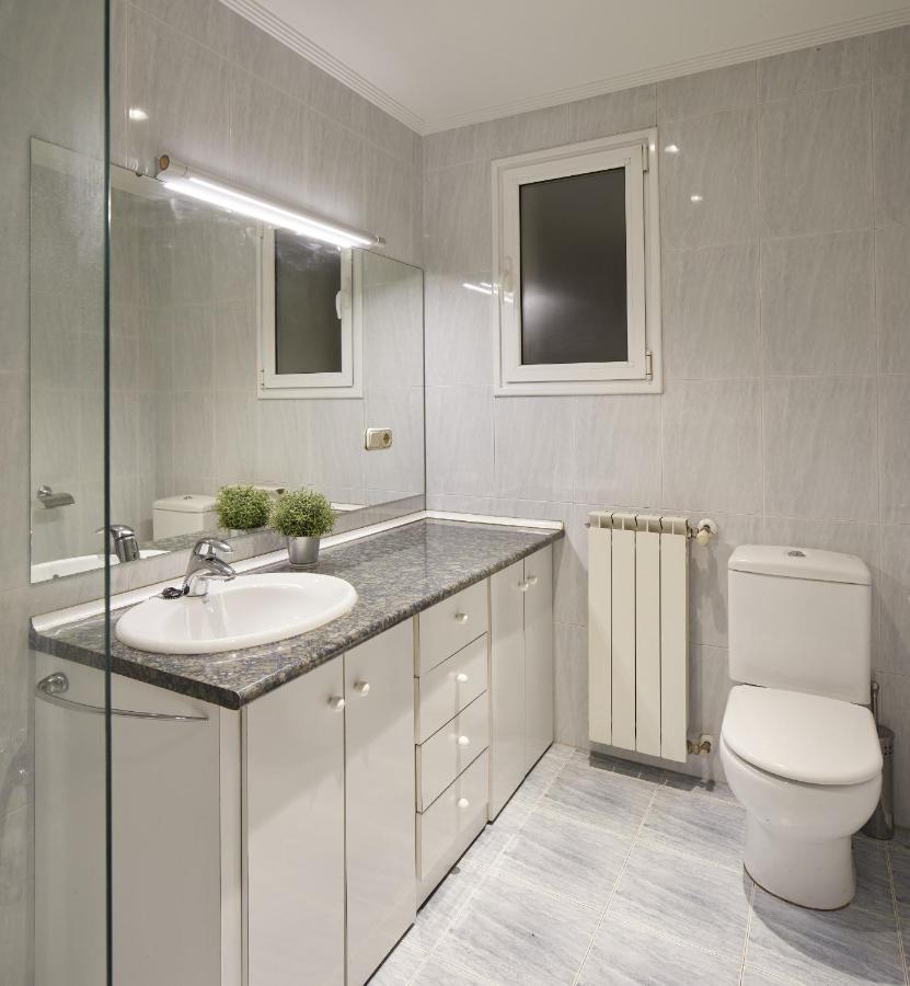 Always Easy I Larroca Apartment