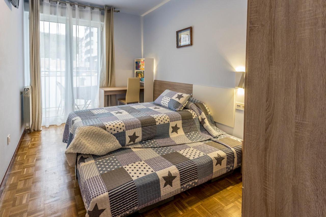 Paseo Antzieta 31. 1e Appartement