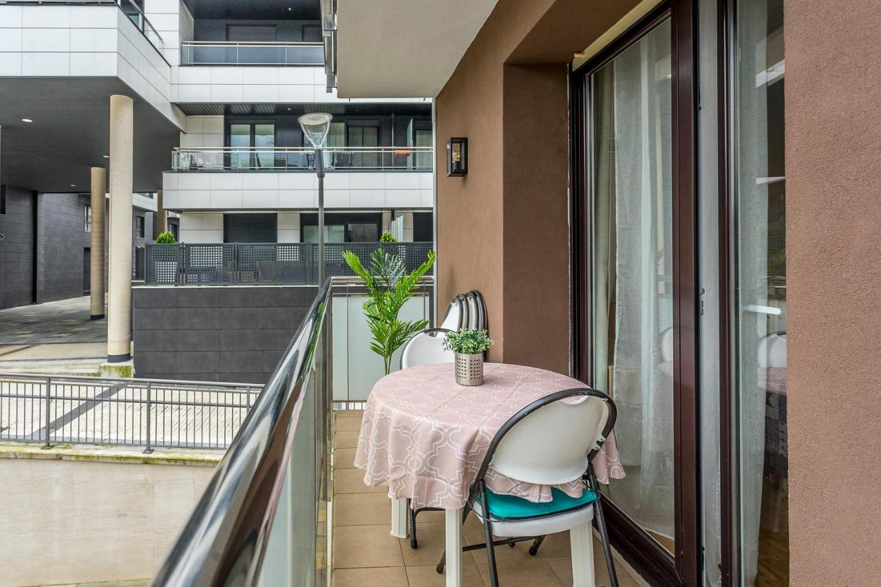 Paseo Antzieta 31. 1e Appartement