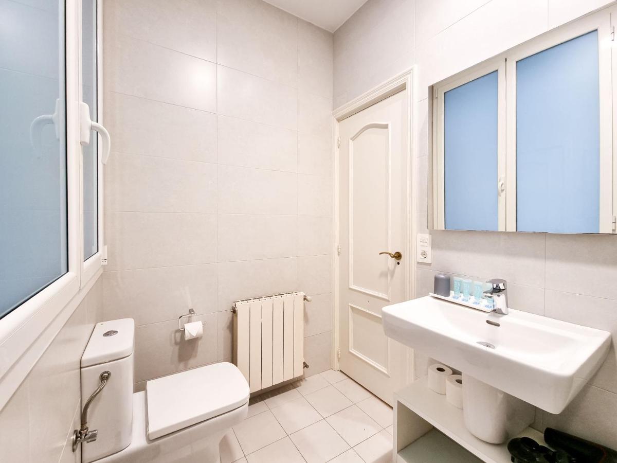 Buen Pastor Cathedral - Iberorent Apartment