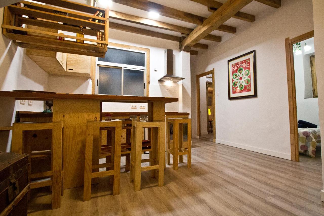 House Apartment *