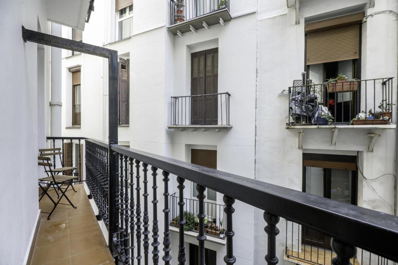 Always Easy I Kursaal Apartment San Sebastian