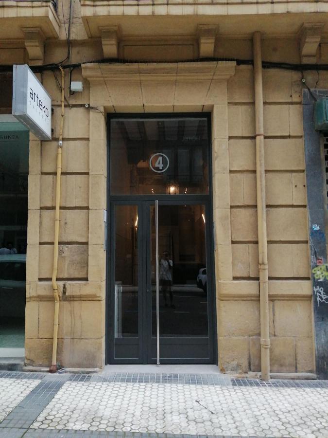 & - Neighbourhood Of Gros Apartment *