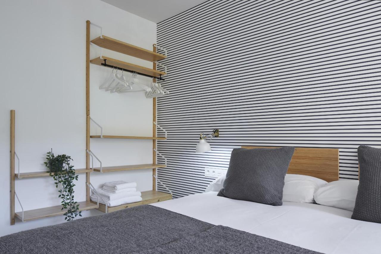Apartment Always Easy I Secundino Esnaola *