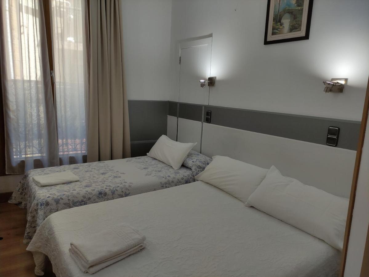 Alojadonosti Center Guest house San Sebastian