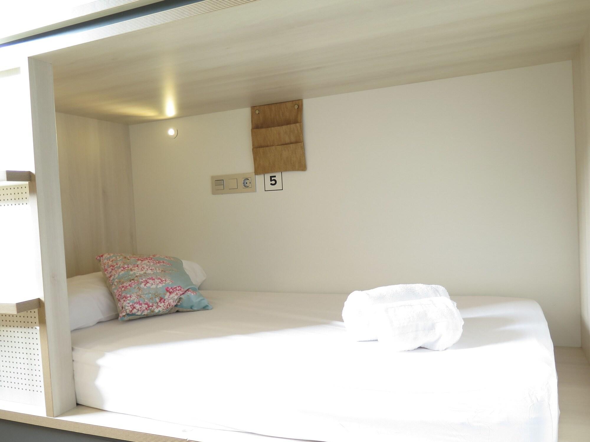Koisi Hostel *