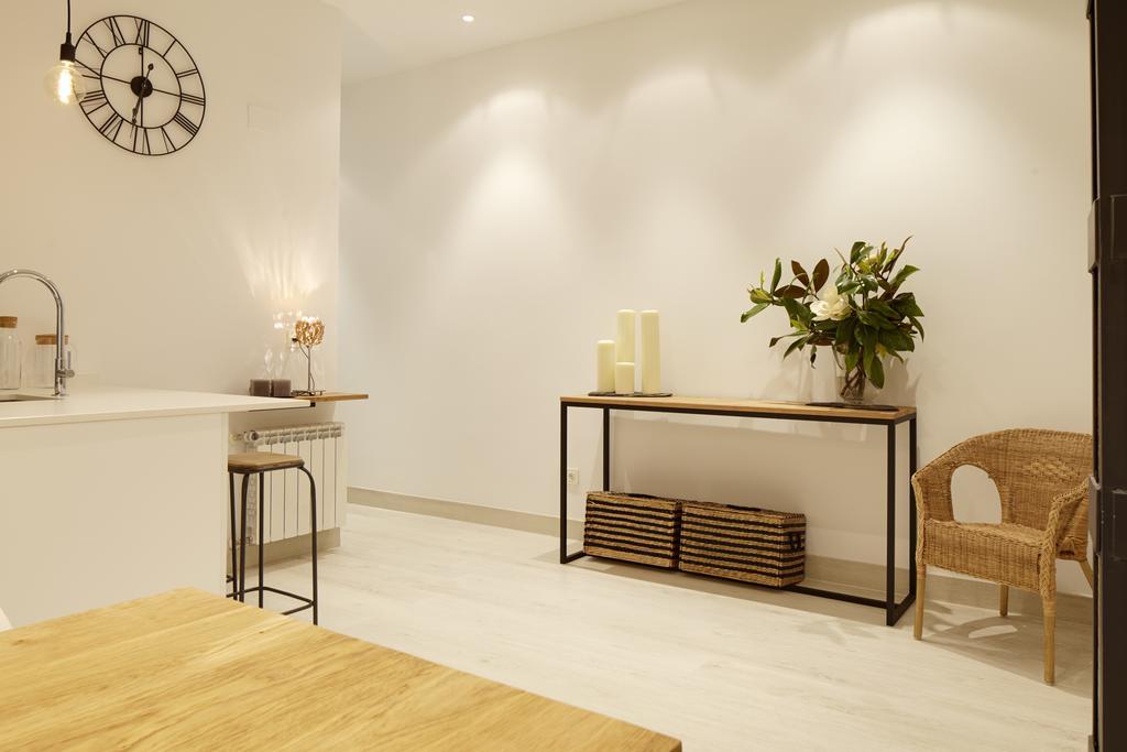Bois Et Fer Apartment