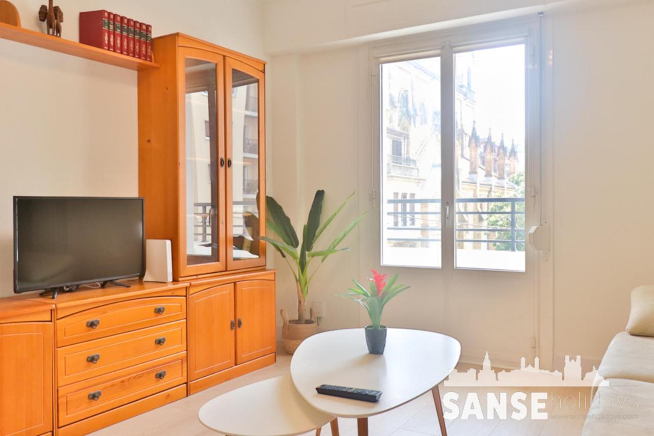 Colon By Sanse Holidays *