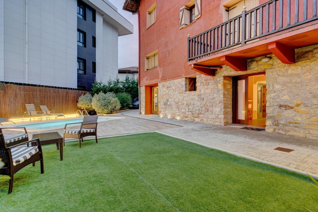 Oasis By Sanse Holidays * San Sebastián