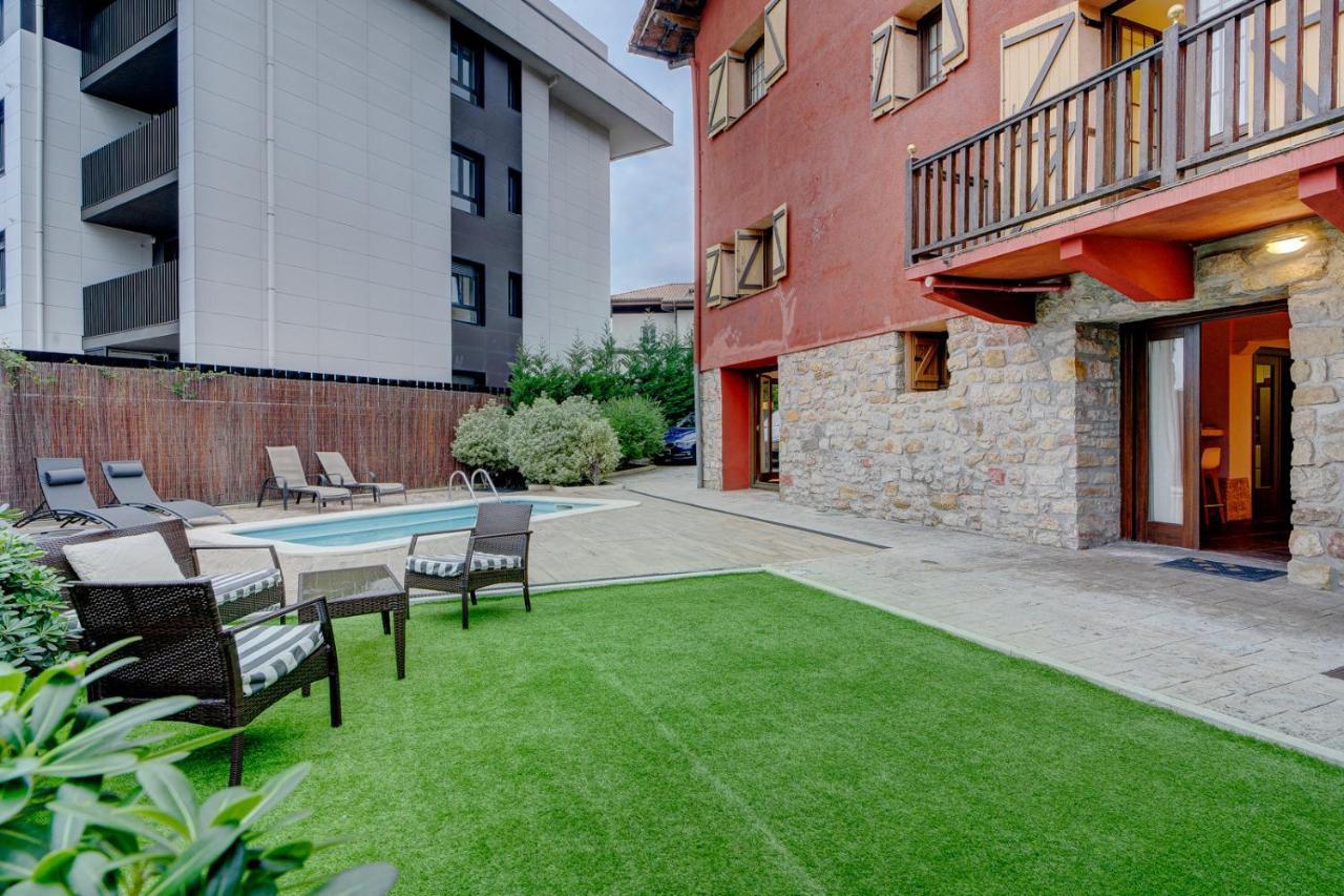 Oasis By Sanse Holidays * San Sebastián