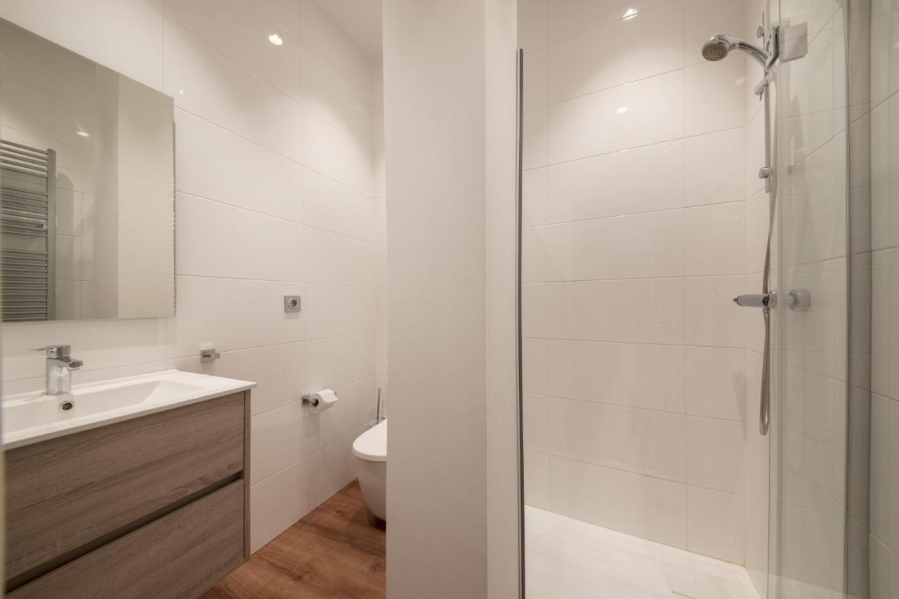 Urbieta Korner - Local Rentss Apartment *