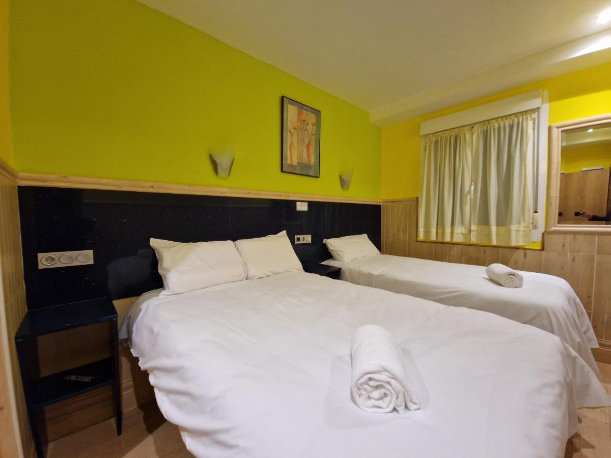 Guest house Izar Bat *