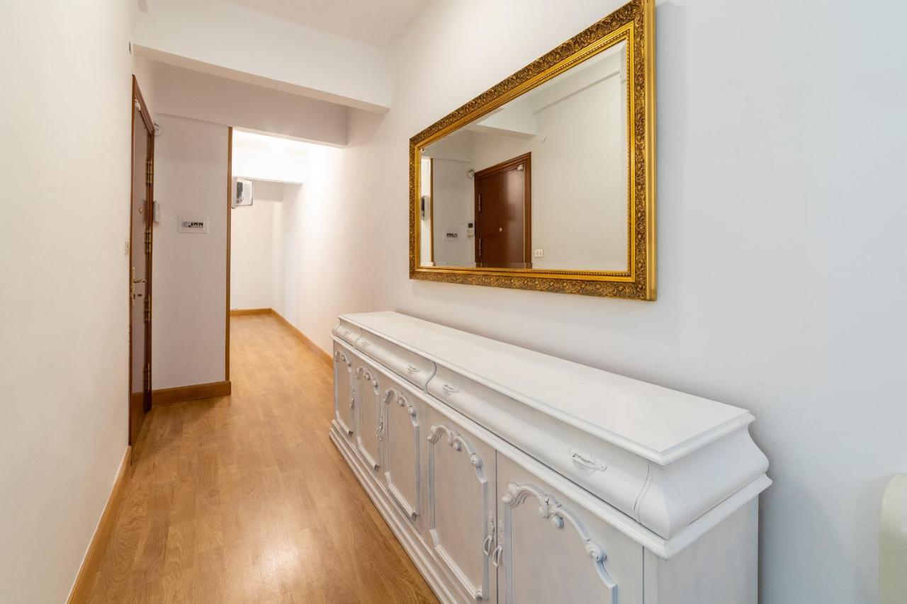 Pretty Close To The Apartamento *