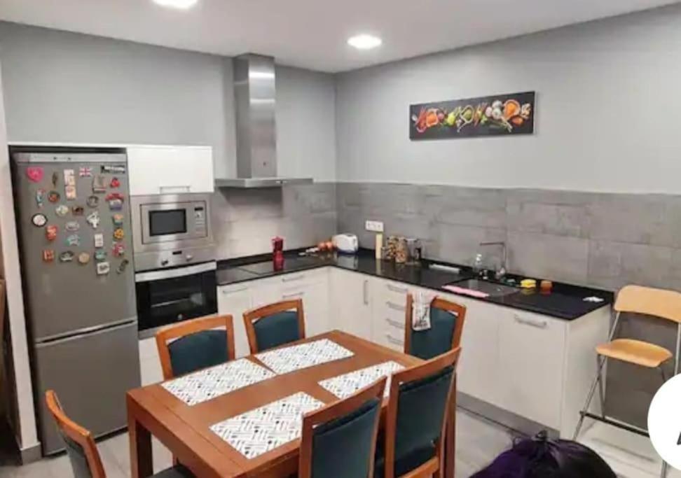 Privada A Pasos De La Playa Ondarreta Homestay San Sebastian