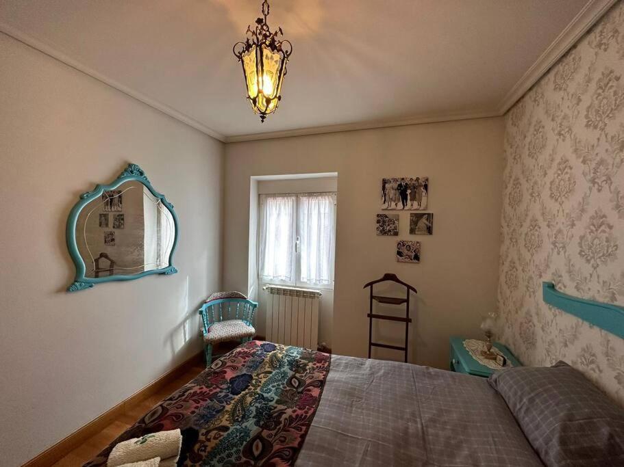 Aranzazu Vintage-apartamento Con Parking Gratuito *