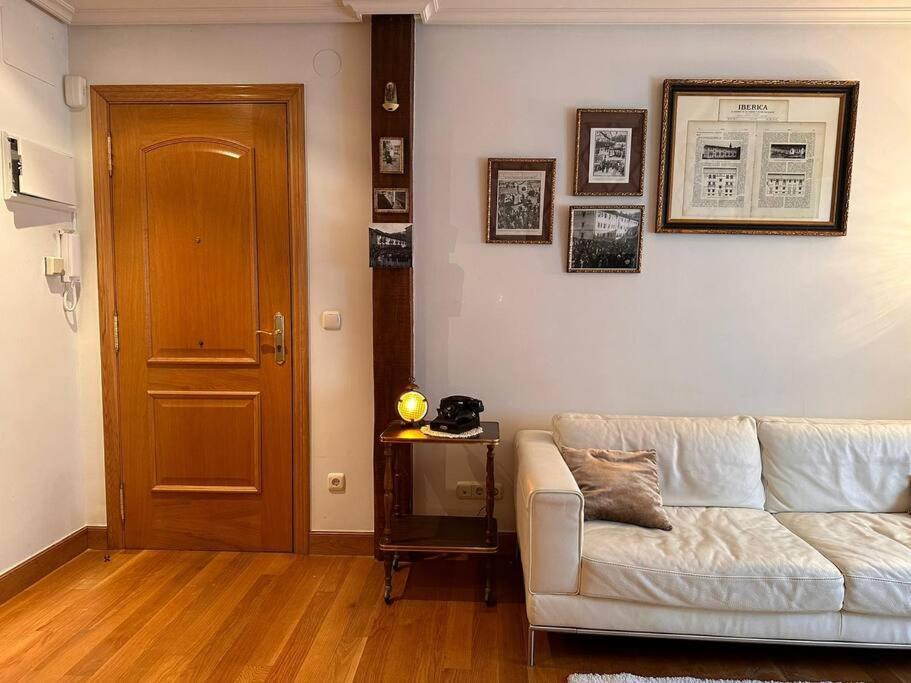 Aranzazu Vintage-apartamento Con Parking Gratuito Apartment