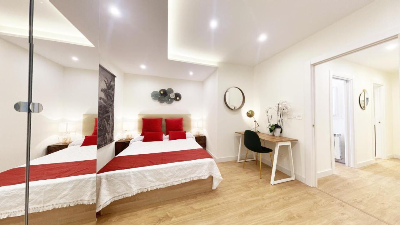 Miramar Luxurious Flat, 3 Double Rooms, Free Parking, Terrace, Completely New Appartement *