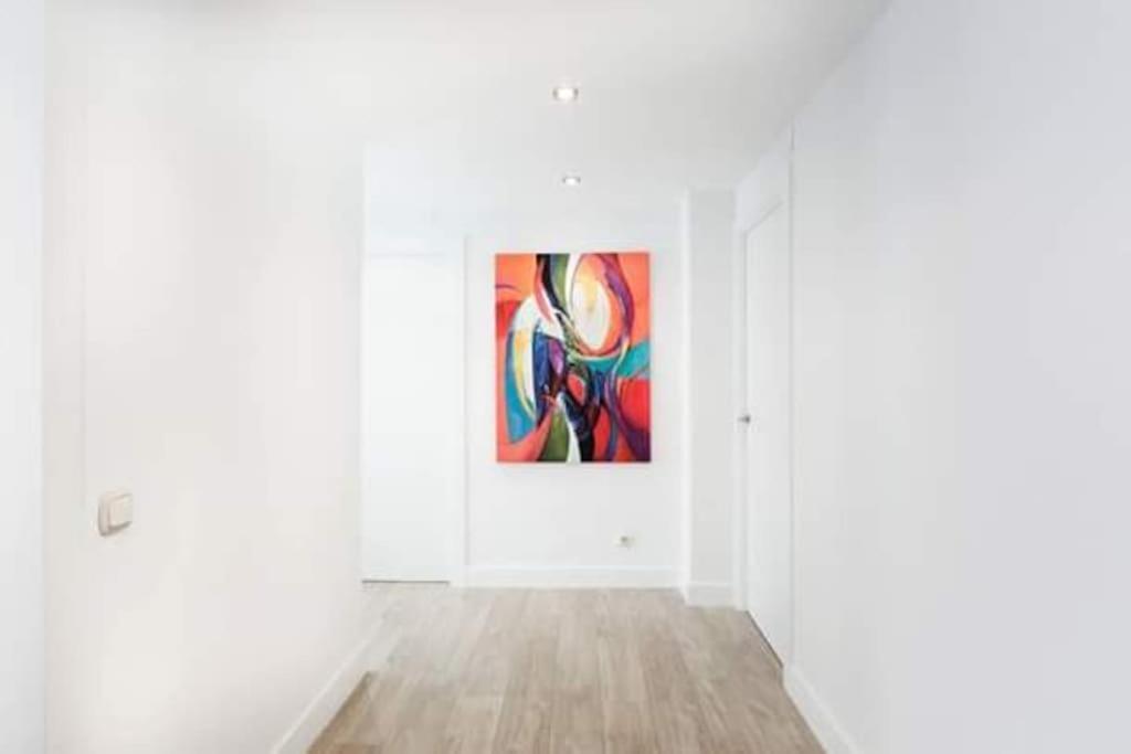Acogedor Y Precioso + Parking Privado Apartment *