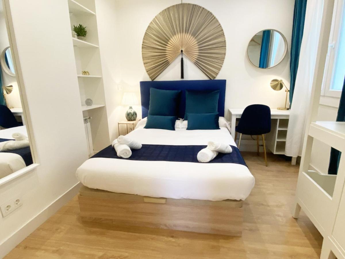 Appartement Miramar Luxurious Flat, 3 Double Rooms, Free Parking, Terrace, Completely New *