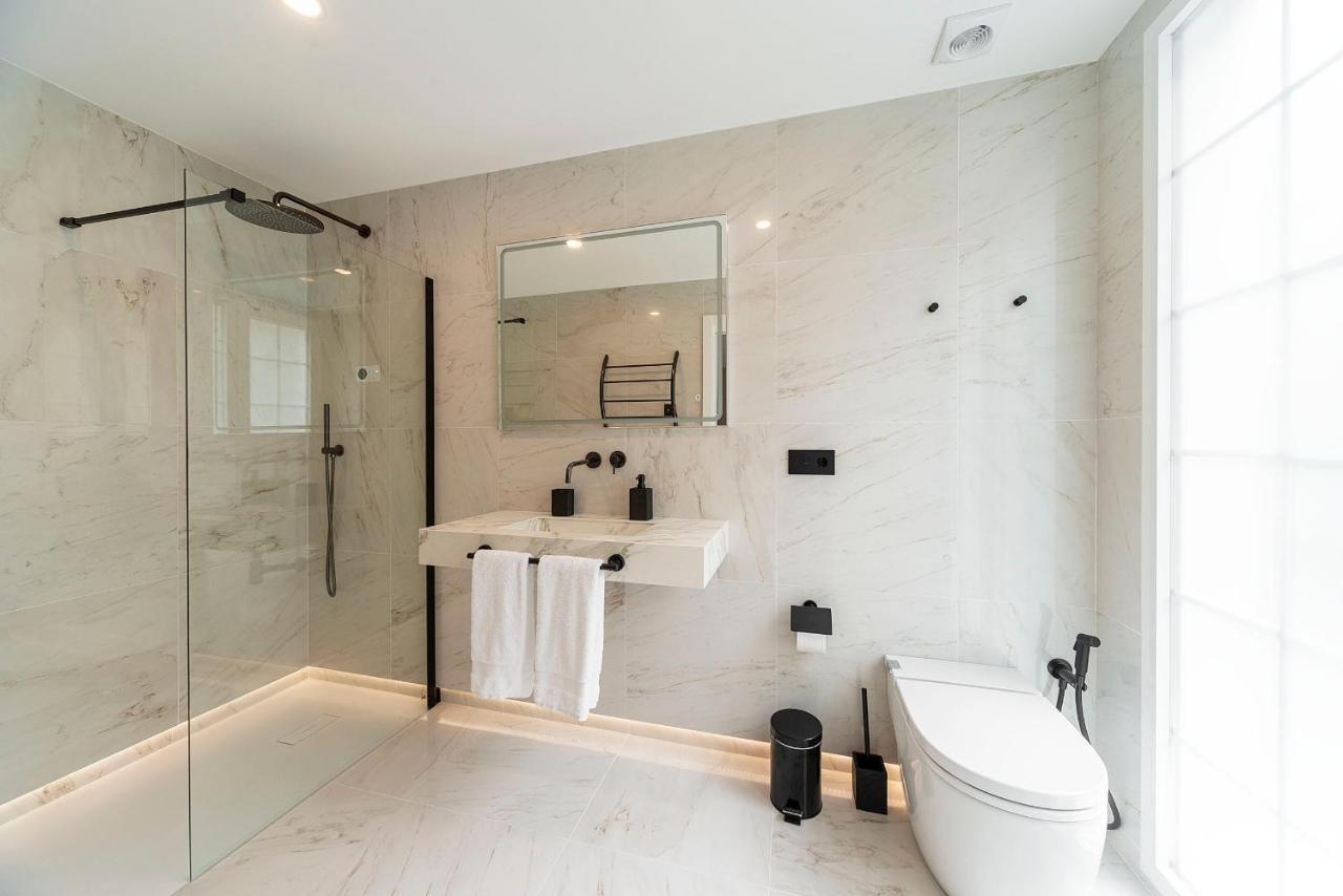 Crown Of La Concha Beach Apartment San Sebastian