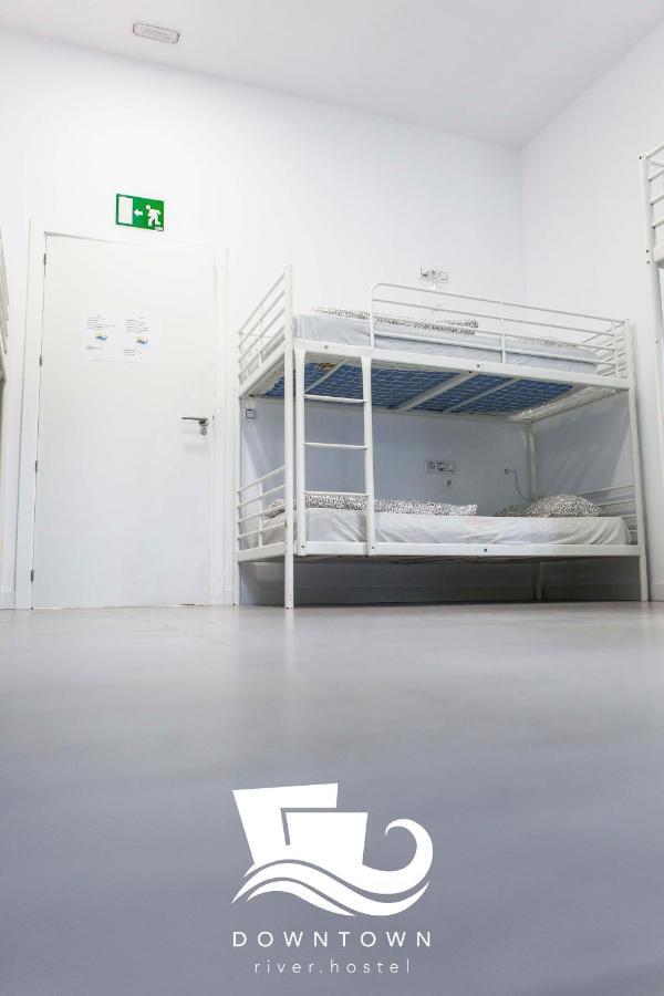 Downtown River Hostel *