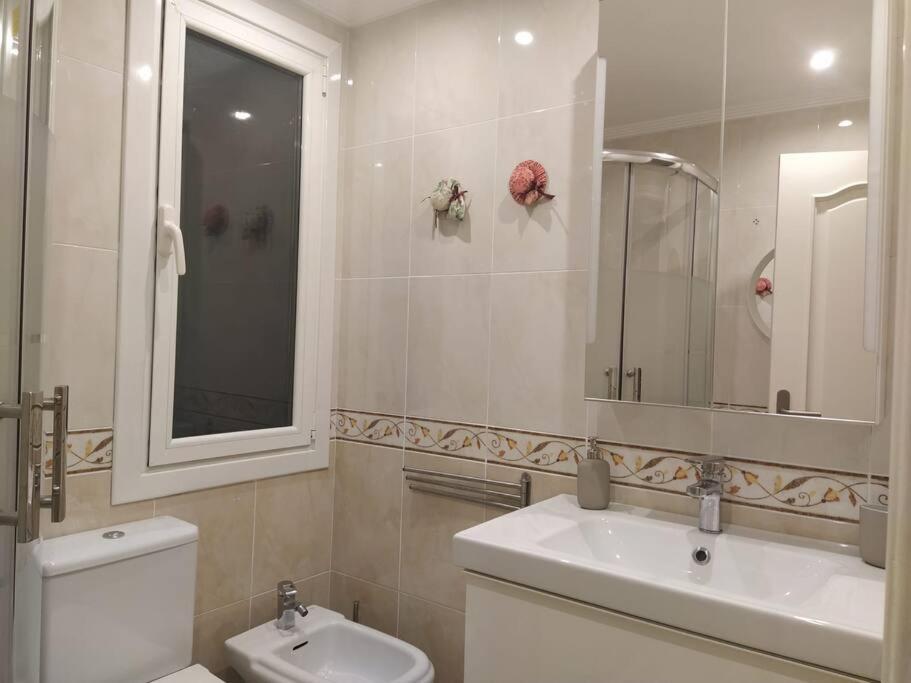 Apartment Refugio Familiar En Gros Zurriola A 10 Minutos Ess02855