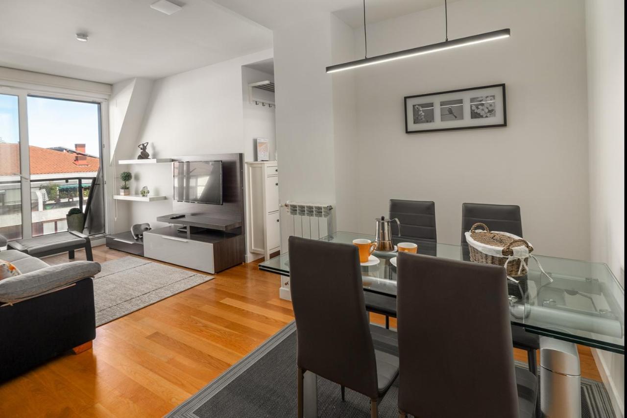 Seaside Escape In Gros Full Apt Free Park Apartamento