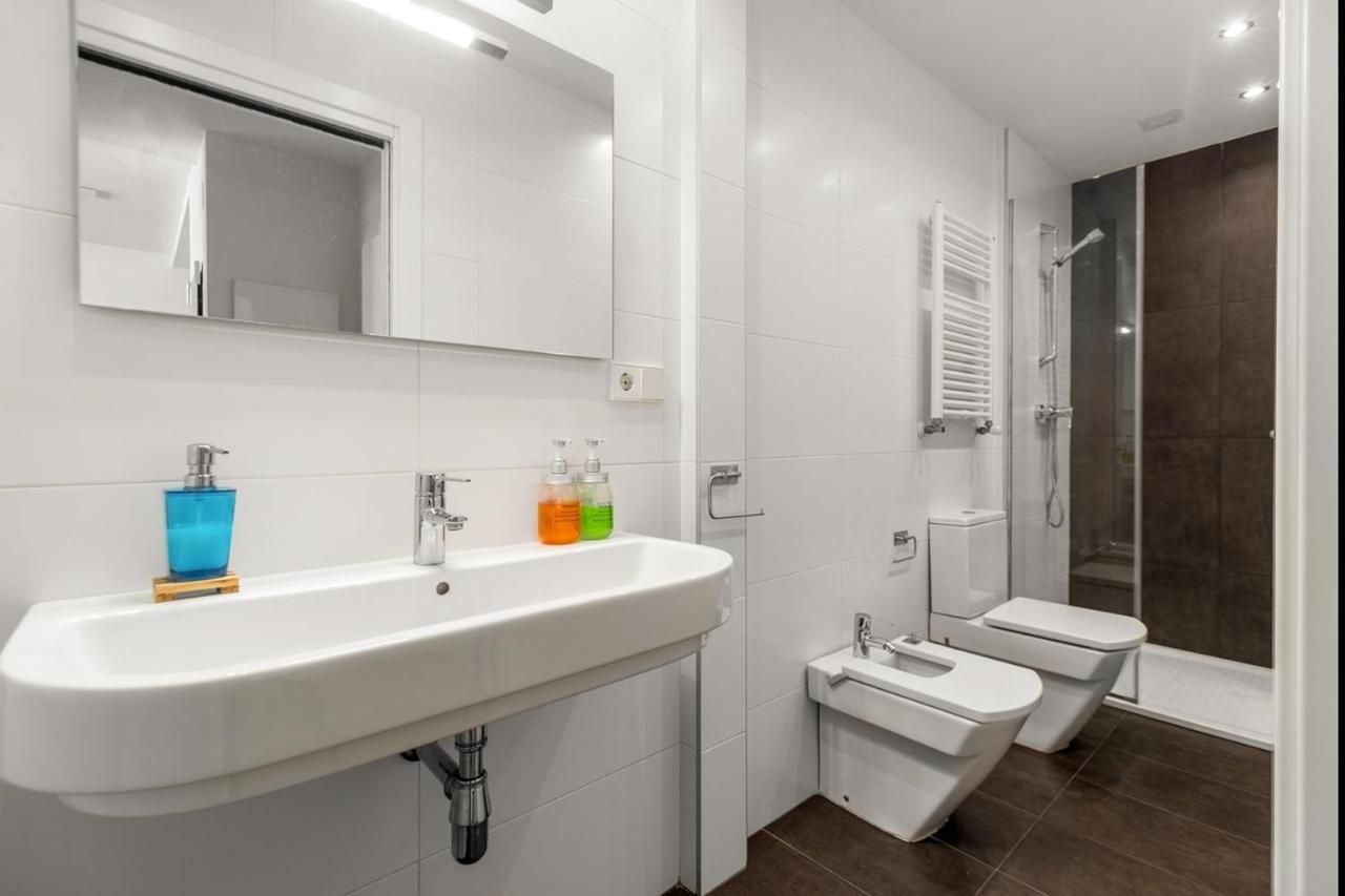 Seaside Escape In Gros Full Apt Free Park Apartamento San Sebastián