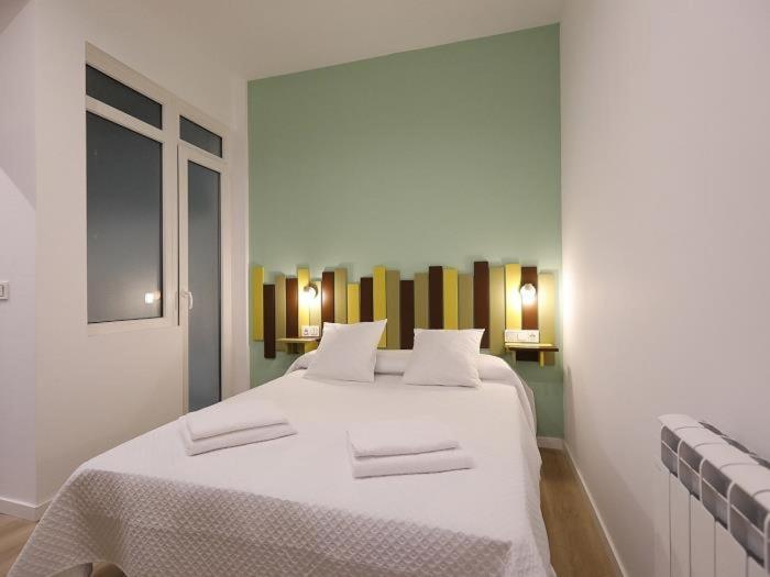 Trueba Apartamento Recien Reformado En Gros Appartement