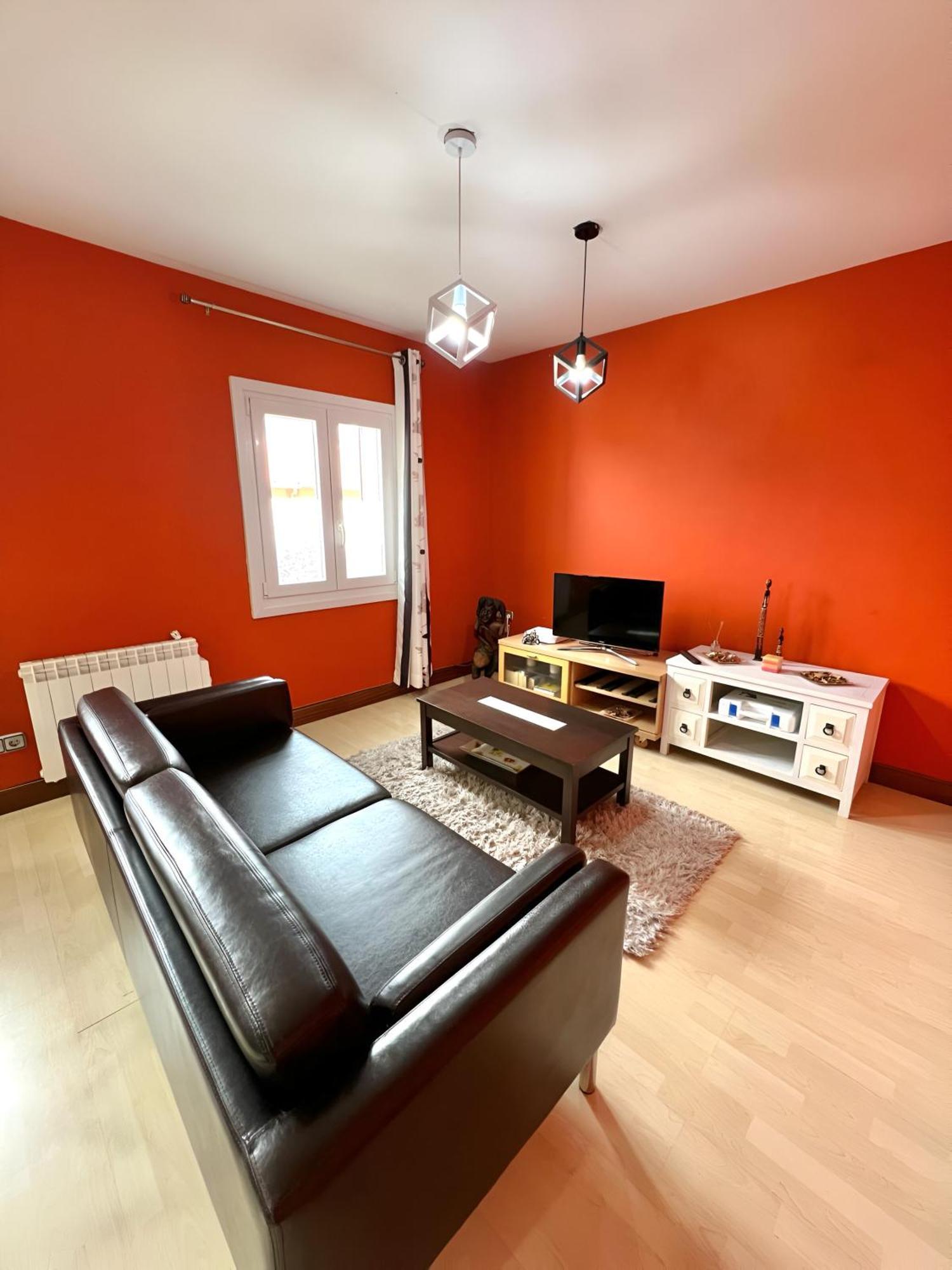 Luistarrak Apartment- Free Parking Apartment San Sebastian