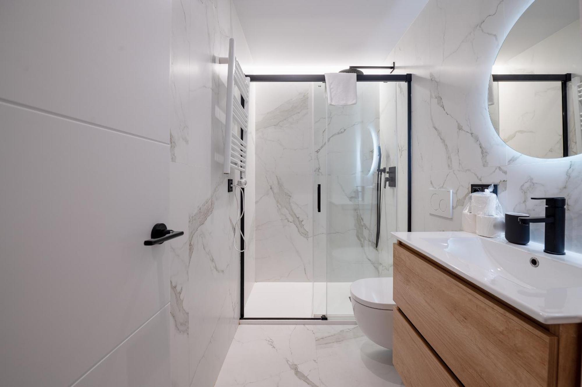 City Center + Parking Free Apartment San Sebastian