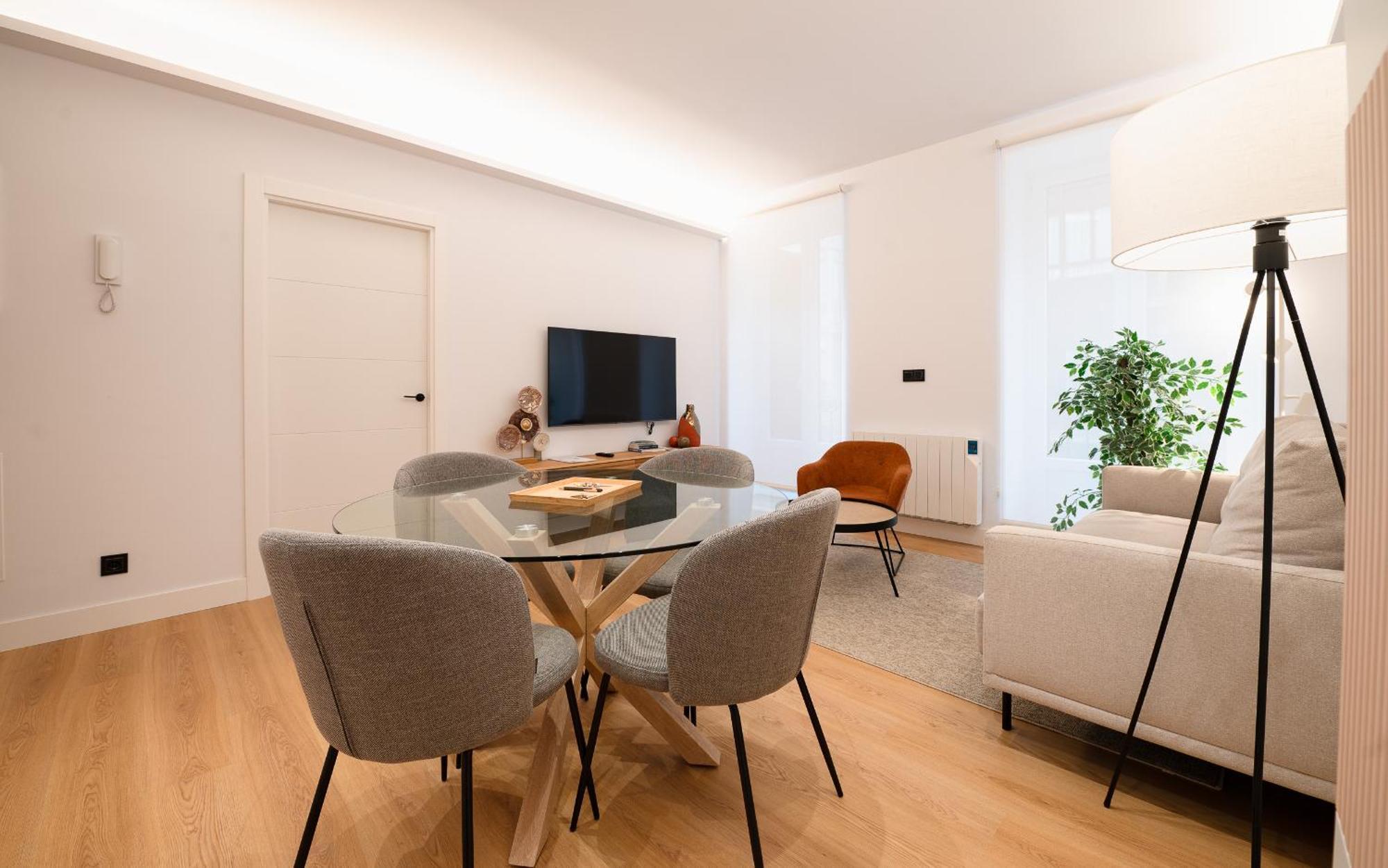 City Center + Parking Free * San Sebastian