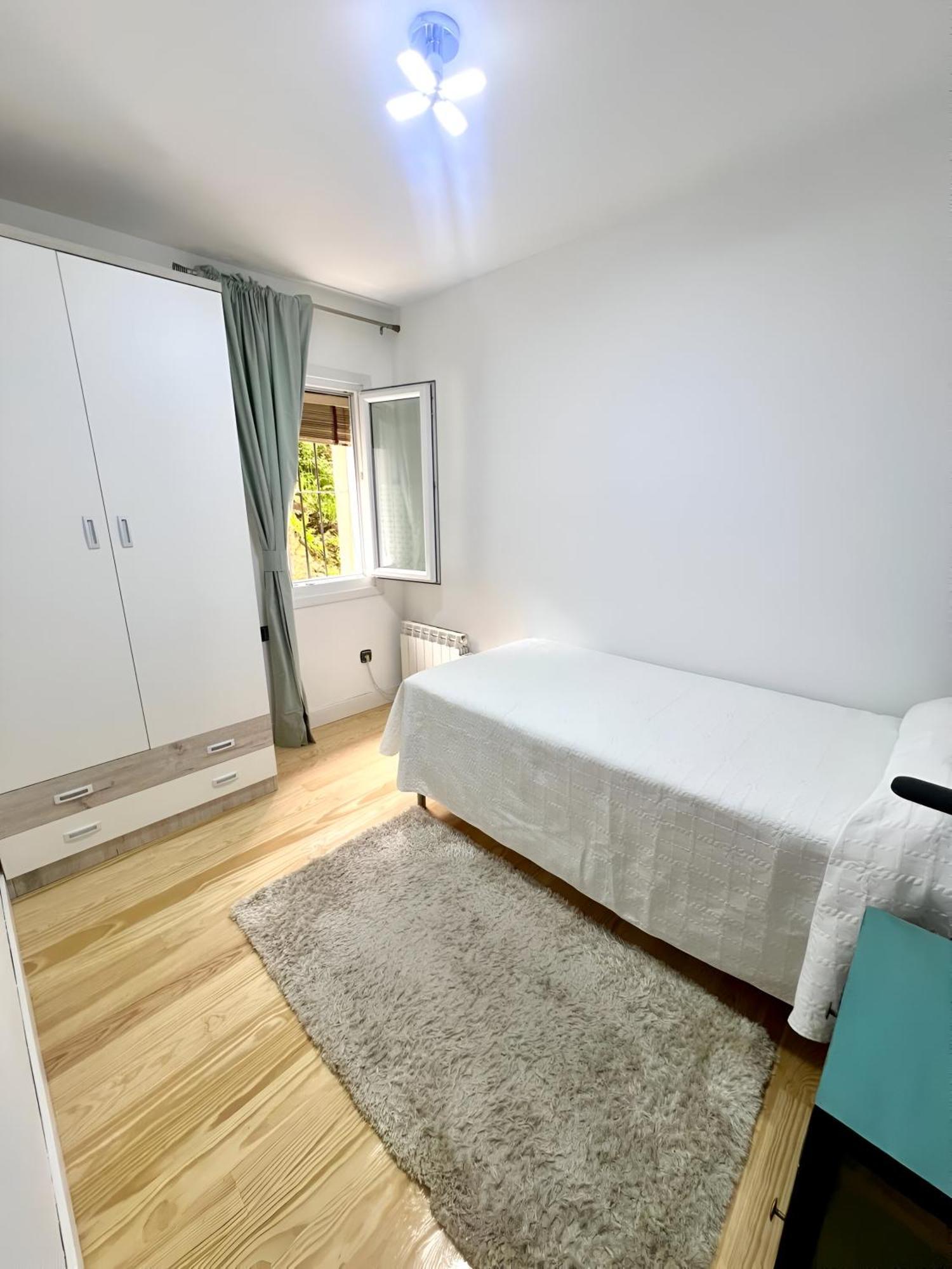 Luistarrak Apartment- Free Parking Appartement Saint-Sébastien