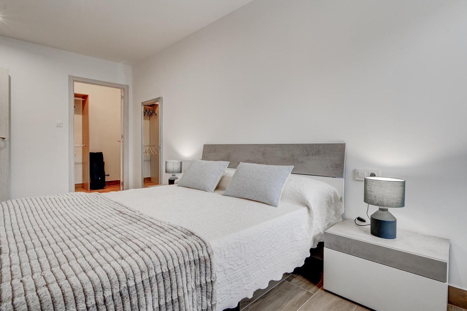 Apartment Larra By Sanse Holidays