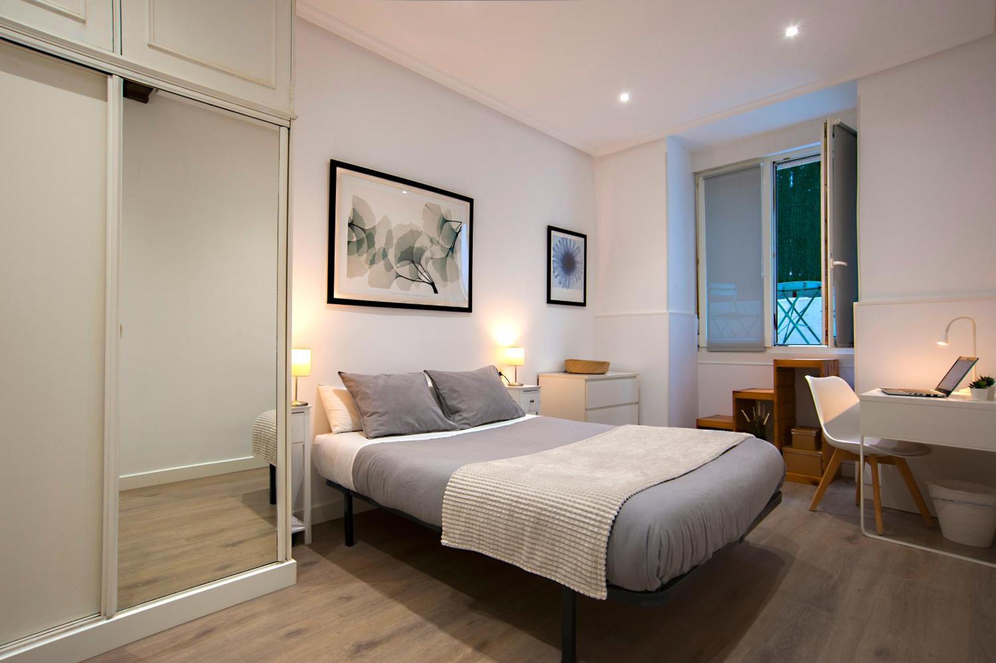 Apartment Donostia, A Pocos Pasos De La Playa De La Concha. *