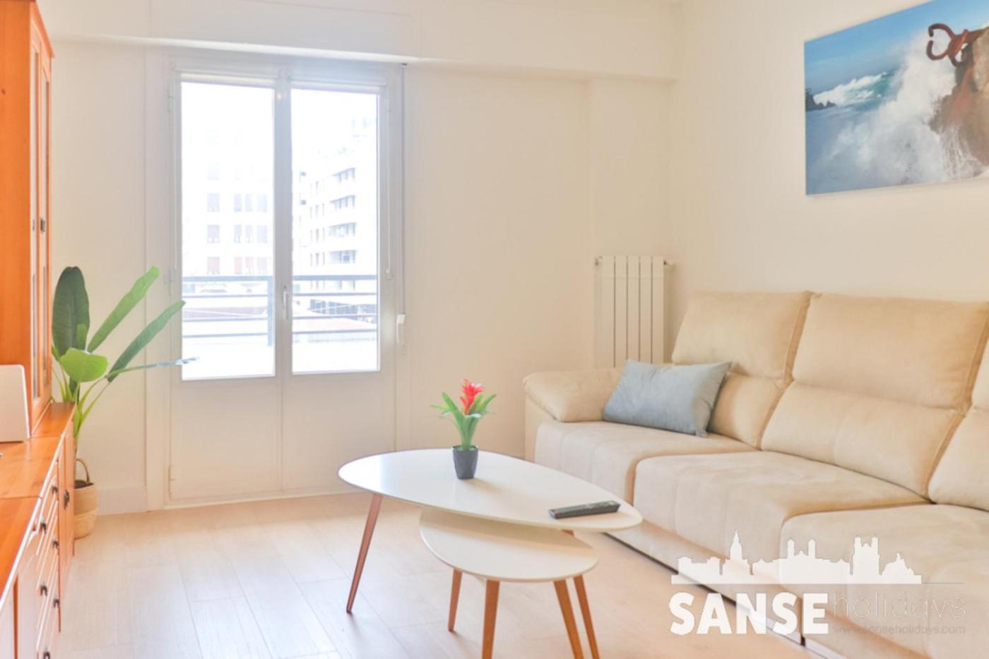 Colon By Sanse Holidays *
