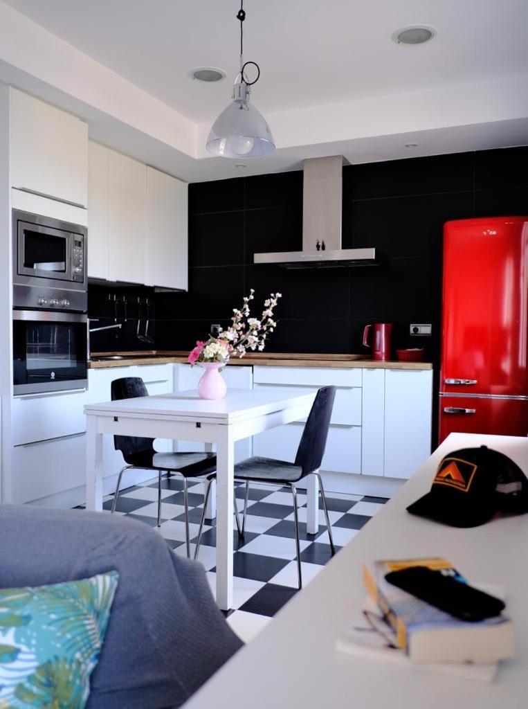 Brisasvtsansebastian In Zurriola Beach, Penthouse, Sea Views Appartement