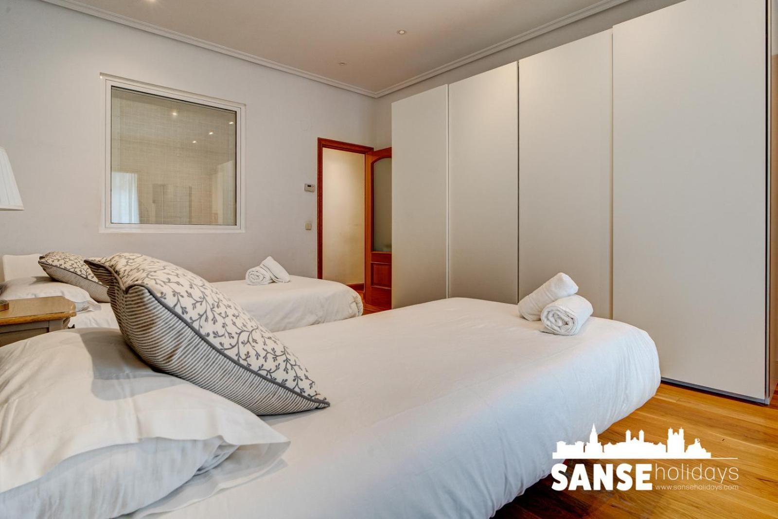 Pavia By Sanse Holidays Apartment