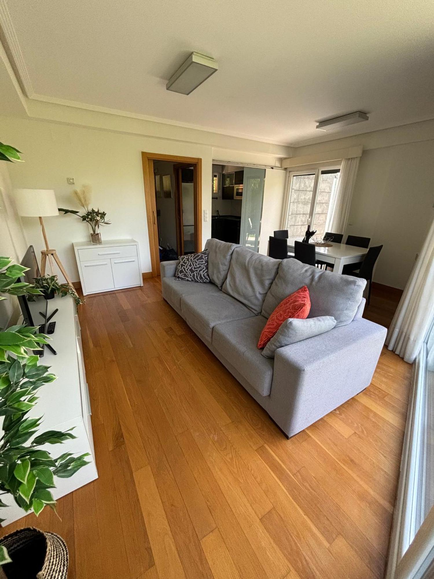 Ulia Apartments- Garden Boutique Apartment