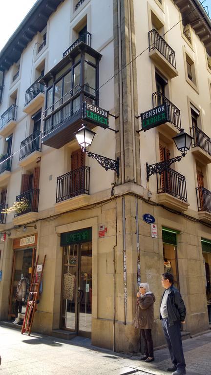 Larrea