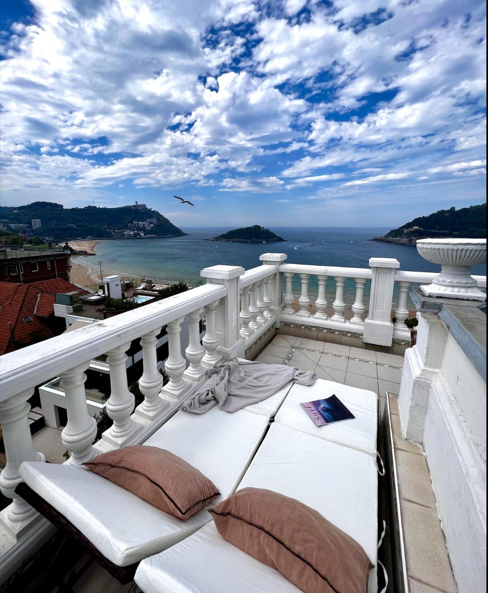 Homestay Far Out