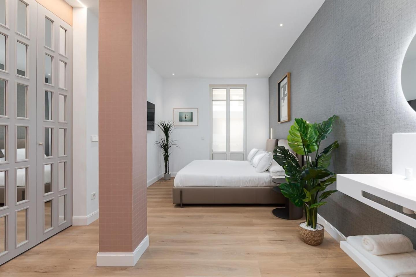 Mondrian New Ac Design Lovers Near La Concha *