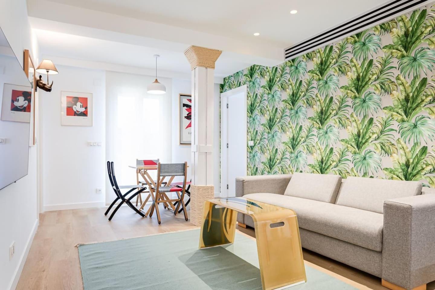 Apartment The Palms New, Ac, Terrace, Calm Near Old Town