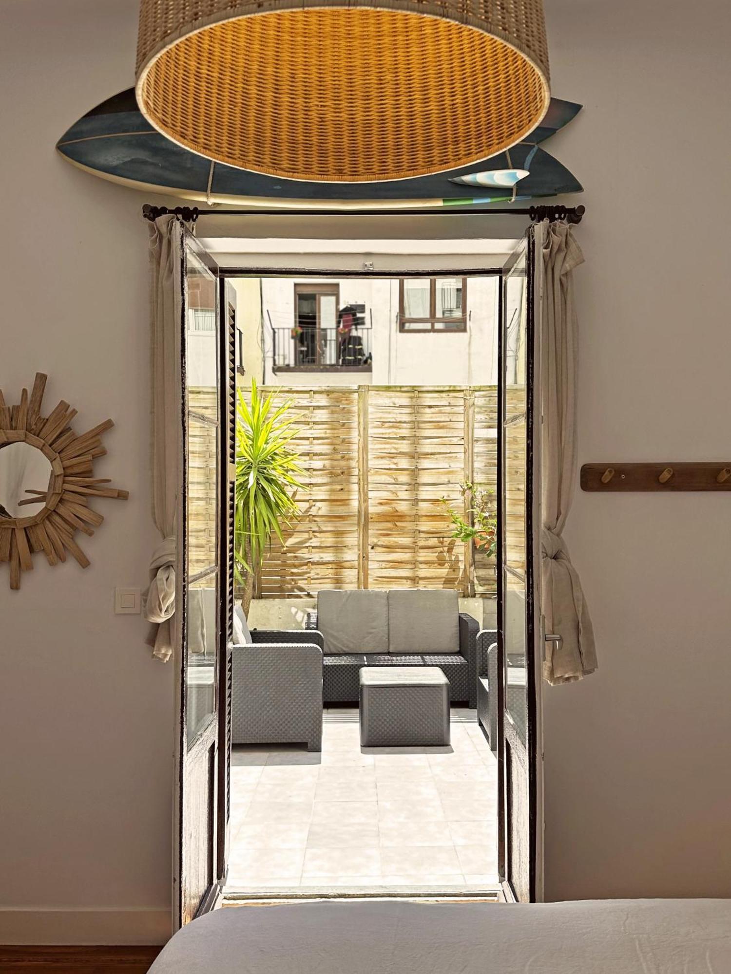 Surfing Etxea - Surf Hostel