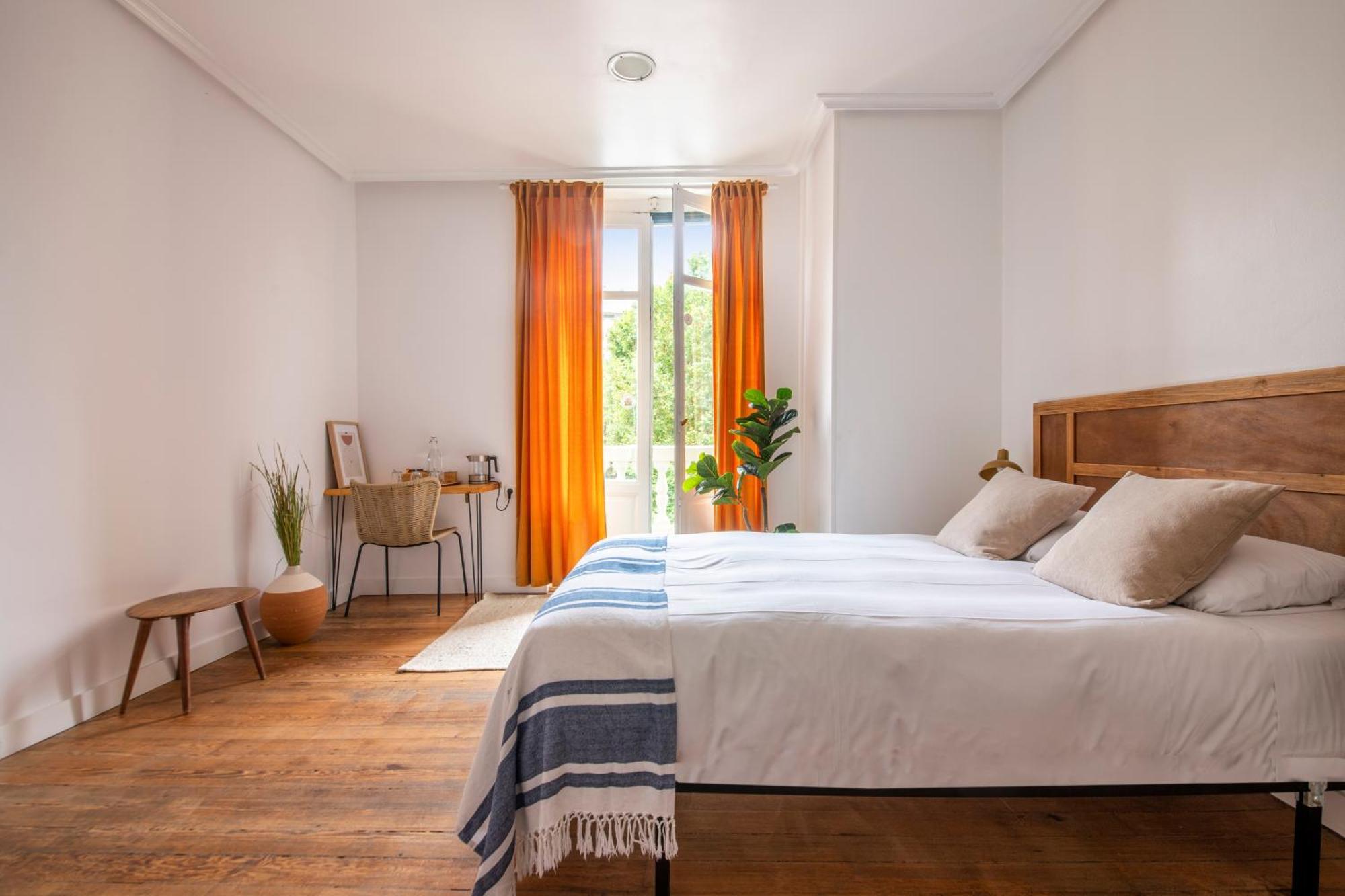 Belle Epoque Self-check-in - Adults-only Guest house San Sebastian