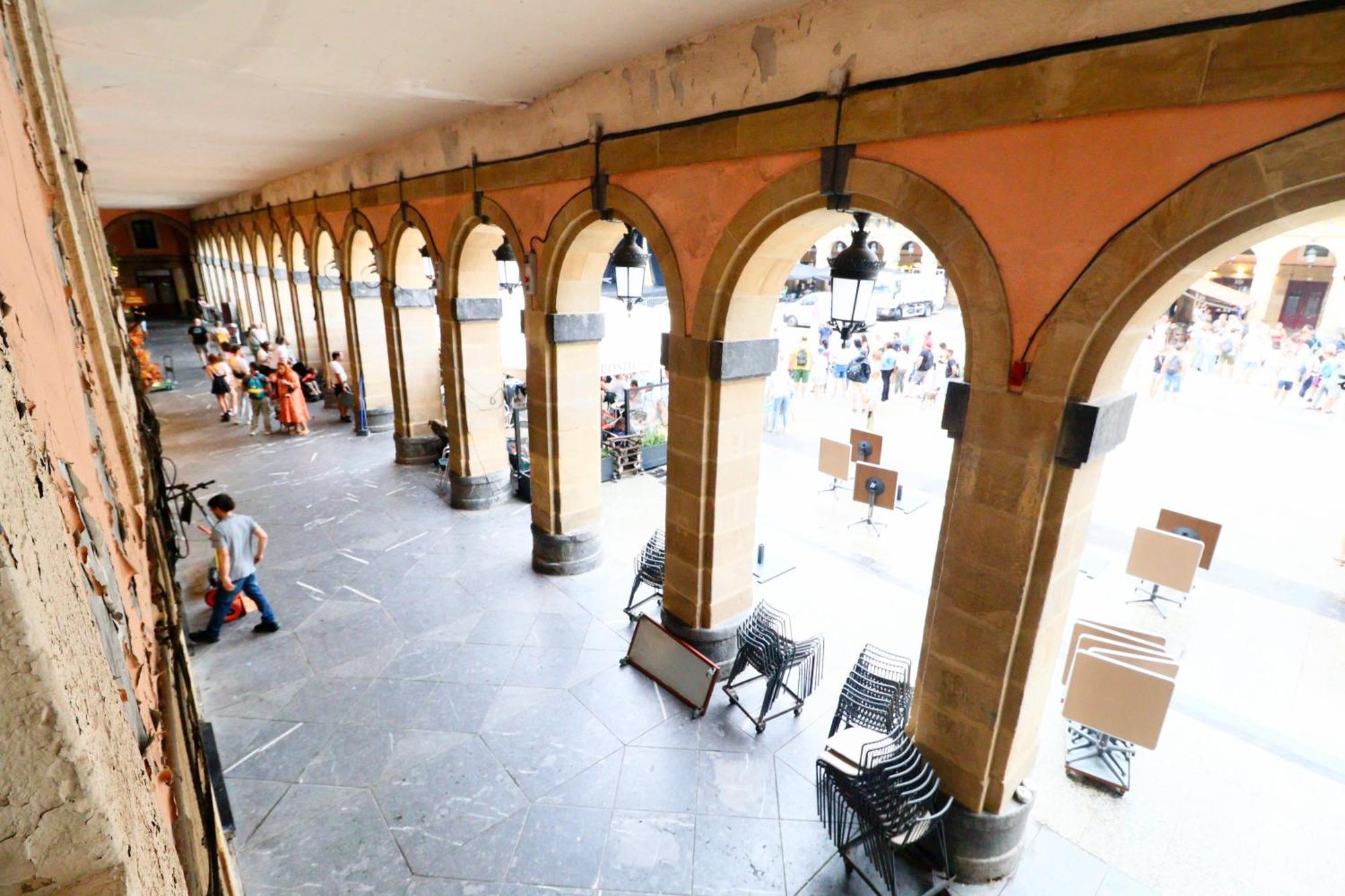 Plaza Consti, Heart Of The Old Town Apartment *
