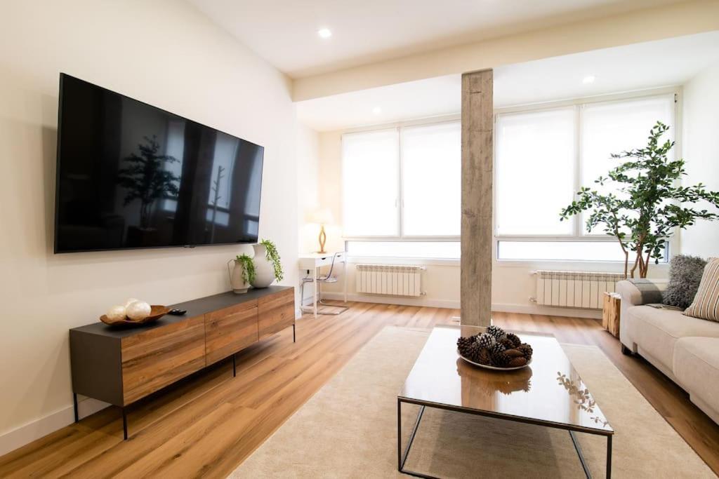 Apartment Newly Opened Mirakruz With Ac By Santiago *