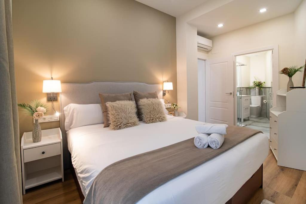 Apartment Newly Opened Mirakruz With Ac By Santiago