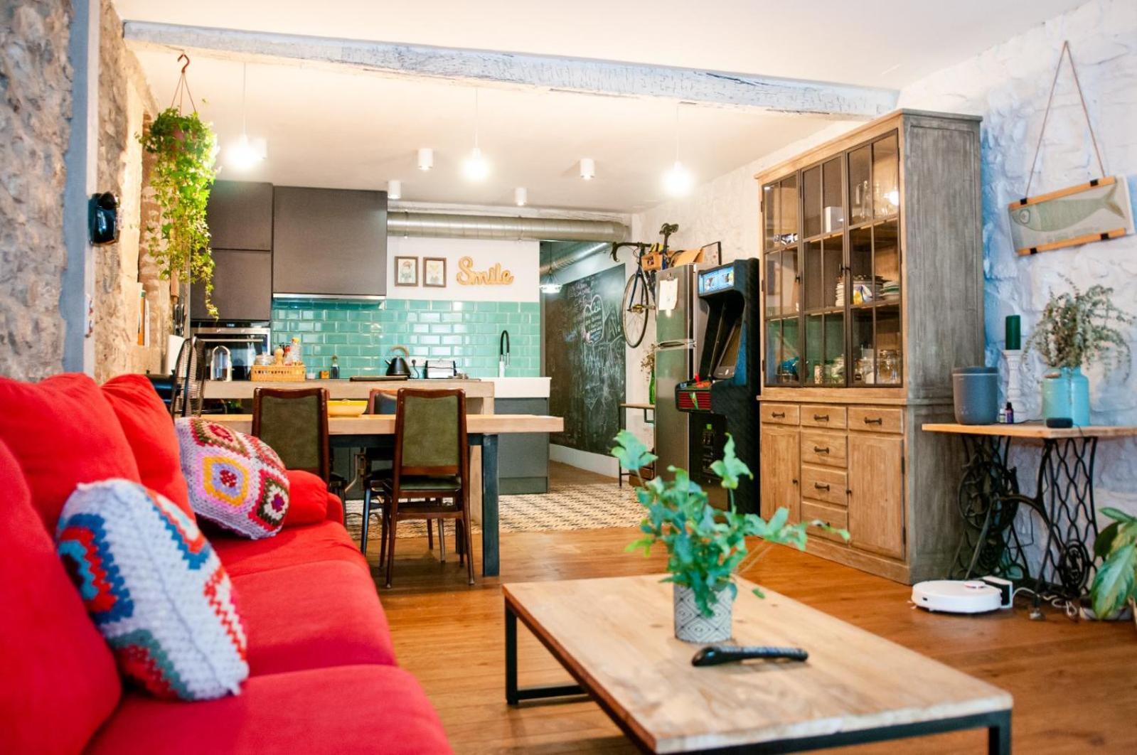 Modern And Lovely 31home Apartment
