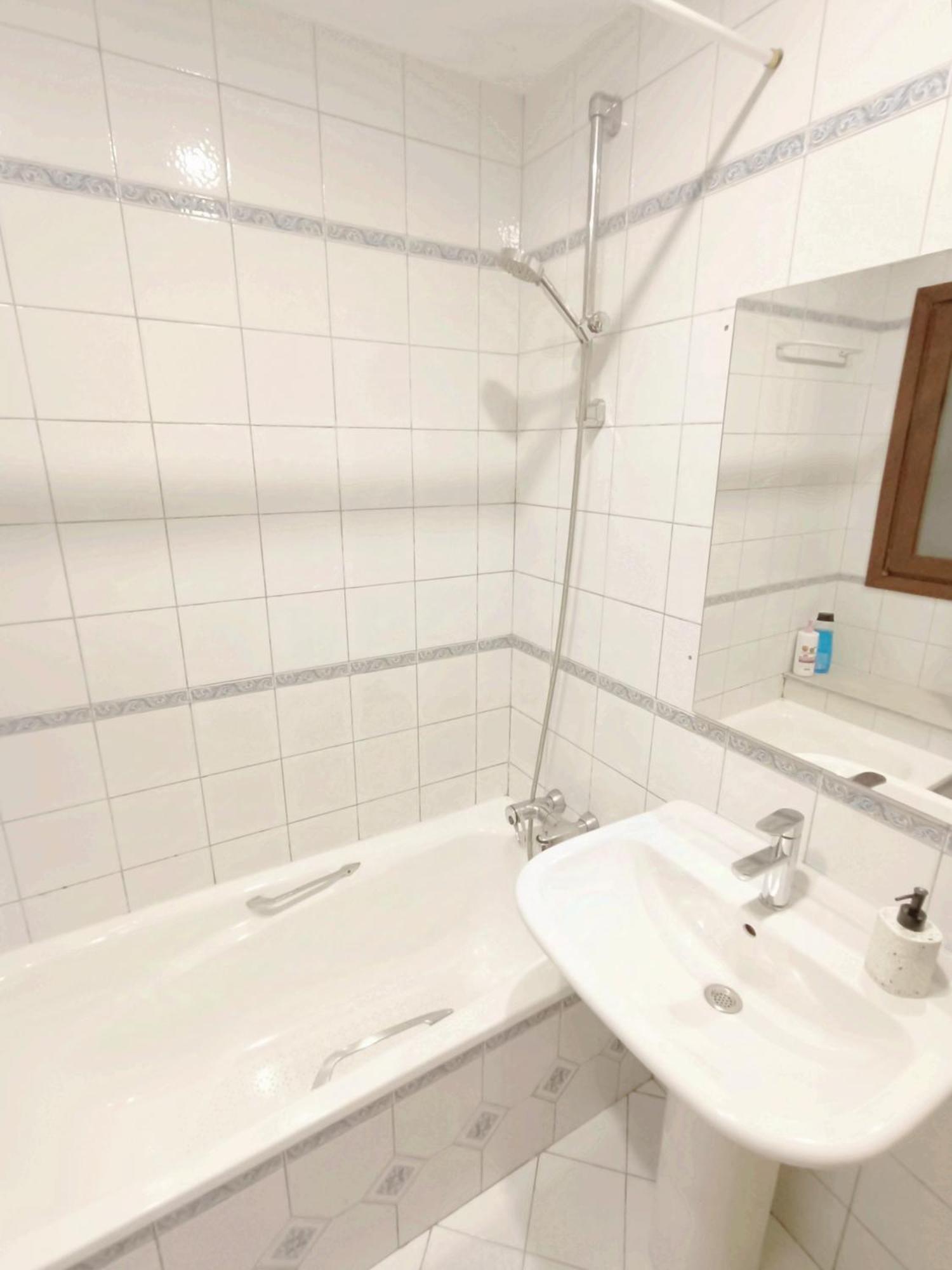 Spacious Confortable Next And Pintxos Area Apartment